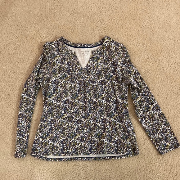 Charter Club Tops - 🔥 Clearance🔥 Like New Charter Club Floral Long Sleeved V-Neck Shirt